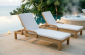 Шезлонг деревянный с матрасом Tagliamento Rimini акация, олефин натуральный, бежевый Фото 5