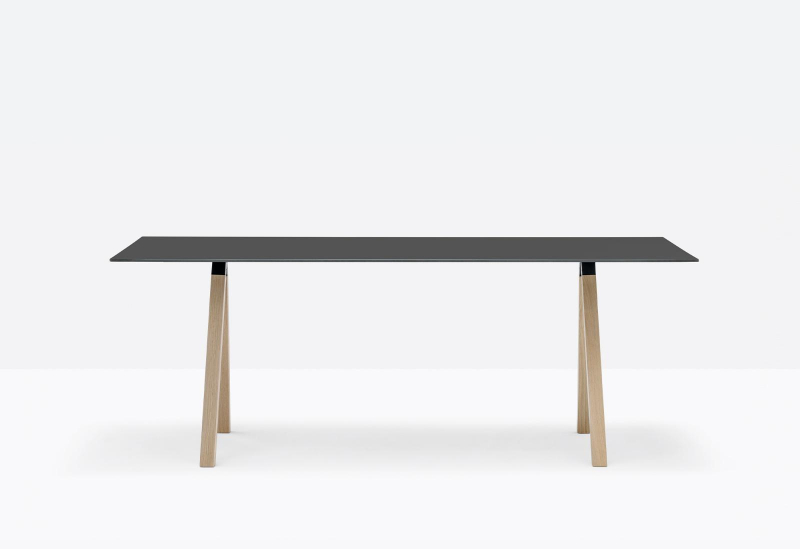 Стол ламинированный Arki-Desk Wood