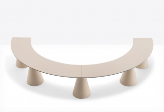 Скамейка полукруглая пластиковая Ikon Bench